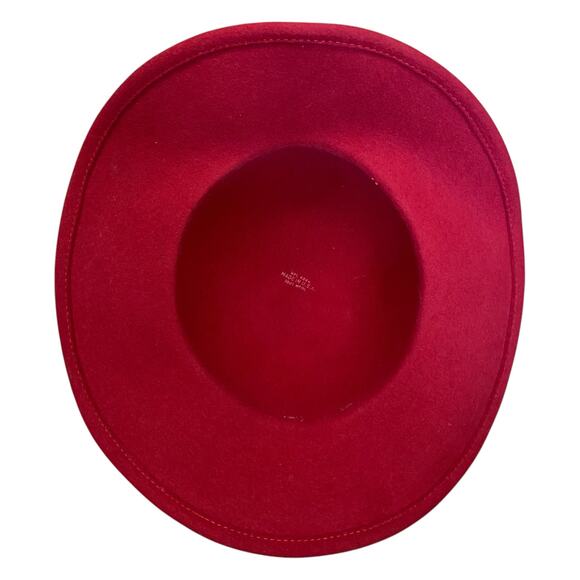 1970s Red Wool Felt Hat – Wide Brim Sculptural Vintage Hat w/ Bow Detail main image 5